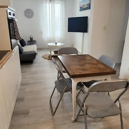 Le Peche Mignon - 1 - Locationlatamarissiere 公寓 *